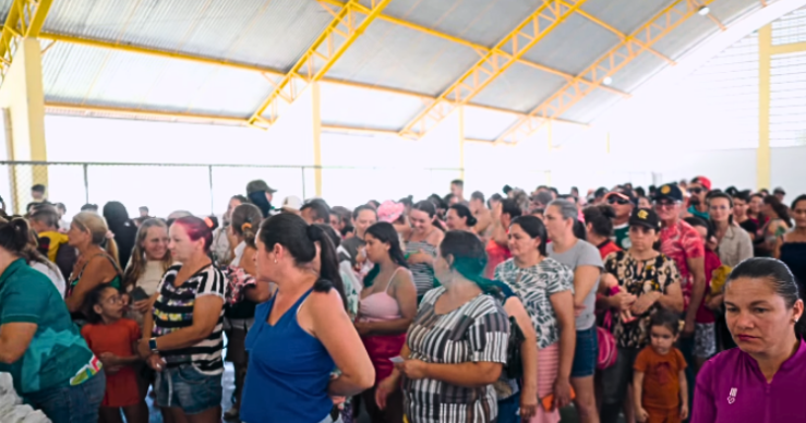 Pedra Lavrada distribui 3 toneladas de alimentos na Semana Santa