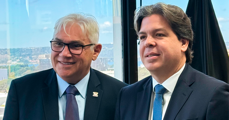Tota Guedes trata de sinal telefônico em Cumaru e internet nas escolas durante agenda no Ministério das Comunicações